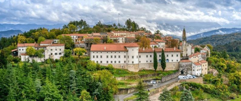 Apartma Jezevi Sežana Εξωτερικό φωτογραφία